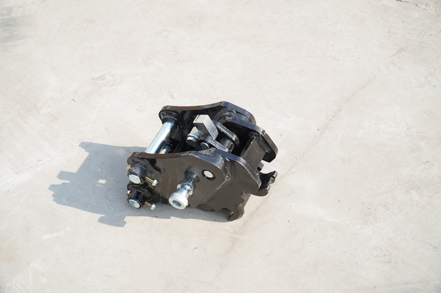 Hydraulic quick change for R22-1