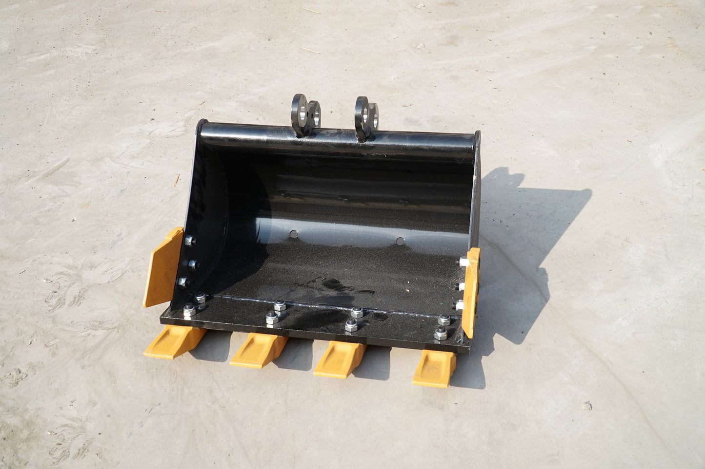 Mud bucket for R22