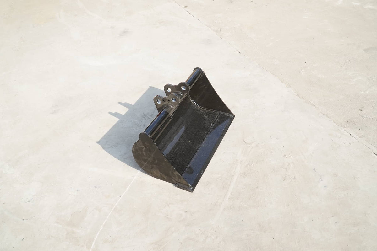 Rippa Australia Excavator Mud Bucket attachment designed for efficient digging and mud handling