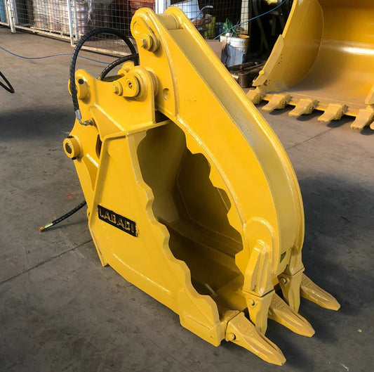 Optimizing Efficiency and Versatility: Labadi Engineering's Excavator Grab - Labadi Engineering