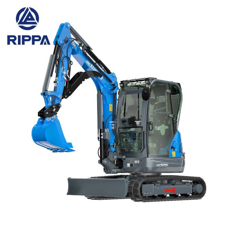 R32 Pro Excavator with Kubota Engine and Hydraulic Quick Hitch