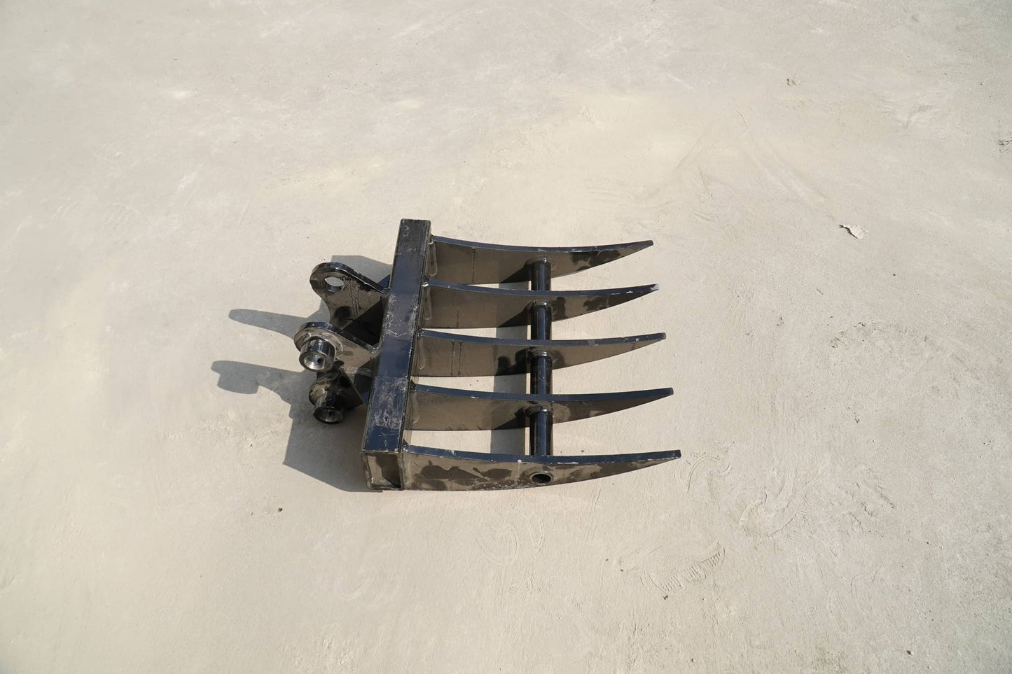 Rippa Australia Excavator Grabbing Attachment for Mini Excavator with Durable Steel Tines