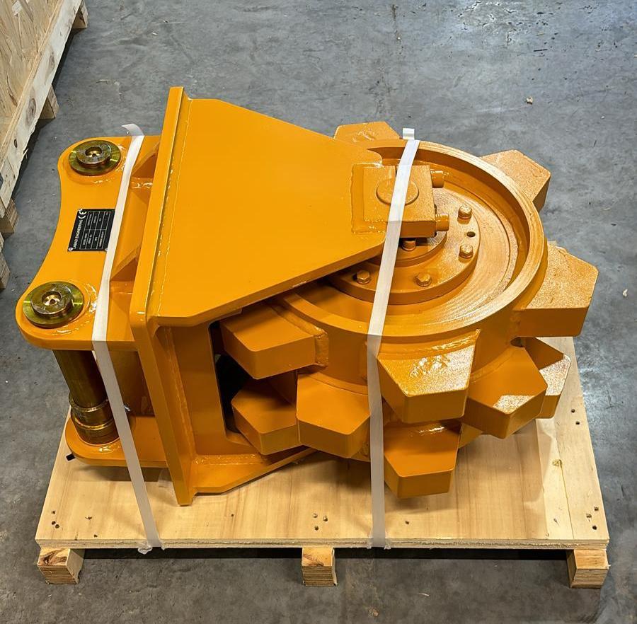 LABADI 7ton Compaction Wheel - Labadi Engineering