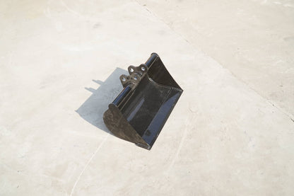 Rippa Australia excavator attachment Mud Bucket on concrete surface for heavy-duty digging