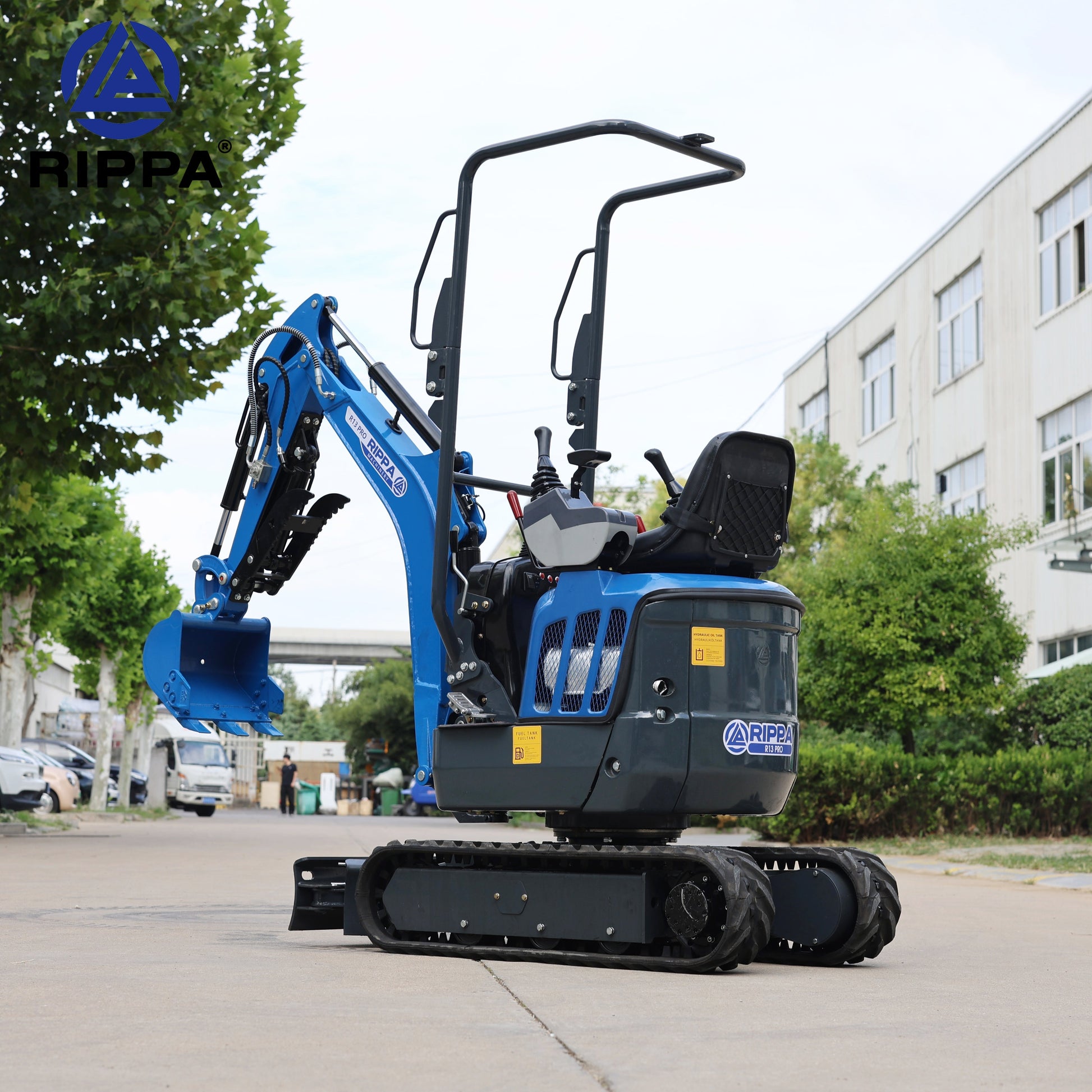 Labadi Engineering Mini Excavato with Compact Design Ideal for Urban Construction and Landscaping Projects