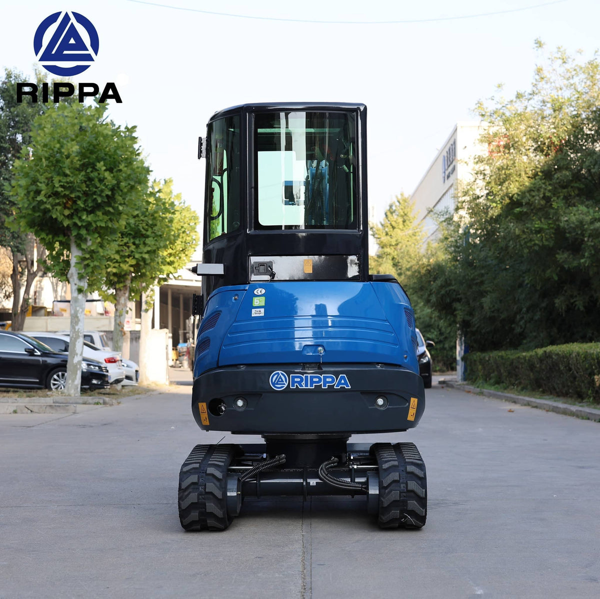 Labadi Engineering Mini Excavator with Compact Design and Enhanced Maneuverability for Urban Projects