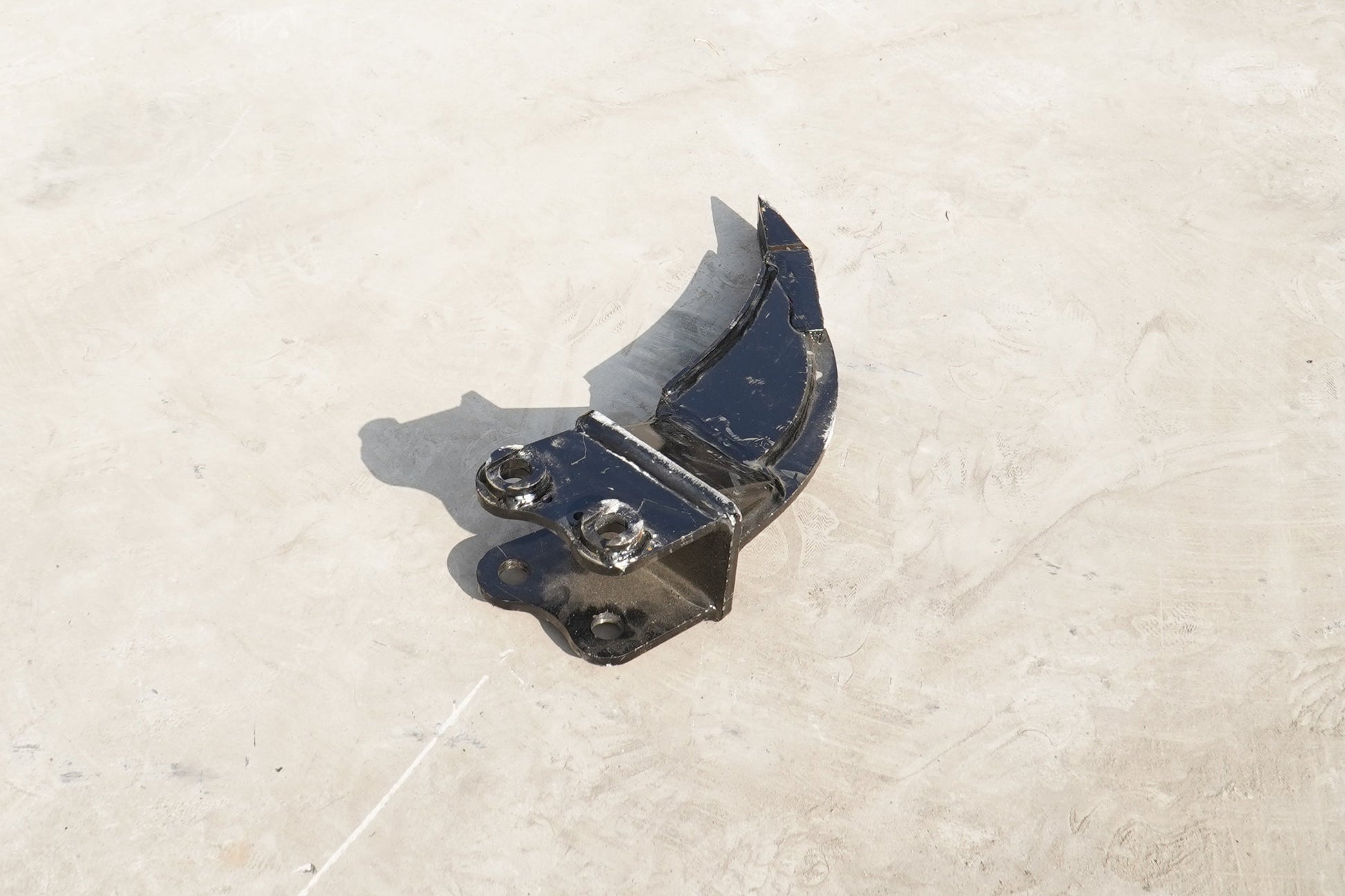 Labadi Engineering Excavator Ripper Attachment for Efficient Ground Breaking and Excavation