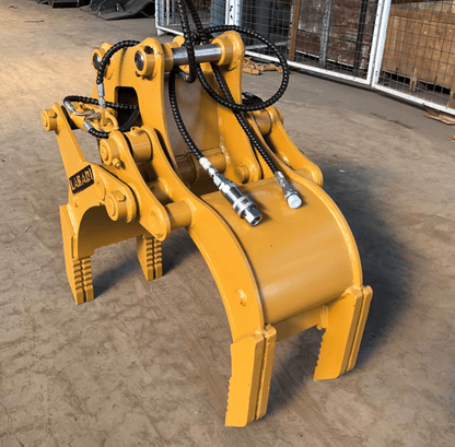 Labadi Engineering Hydraulic Grab Excavator Attachment for Efficient Handling and Gripping